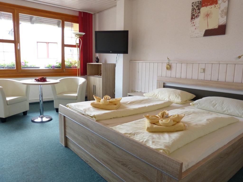Ferienhotel Wolfsmuehle Rodishain ภายนอก รูปภาพ