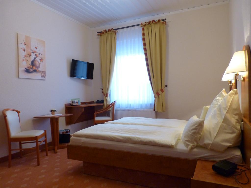 Ferienhotel Wolfsmuehle Rodishain ภายนอก รูปภาพ