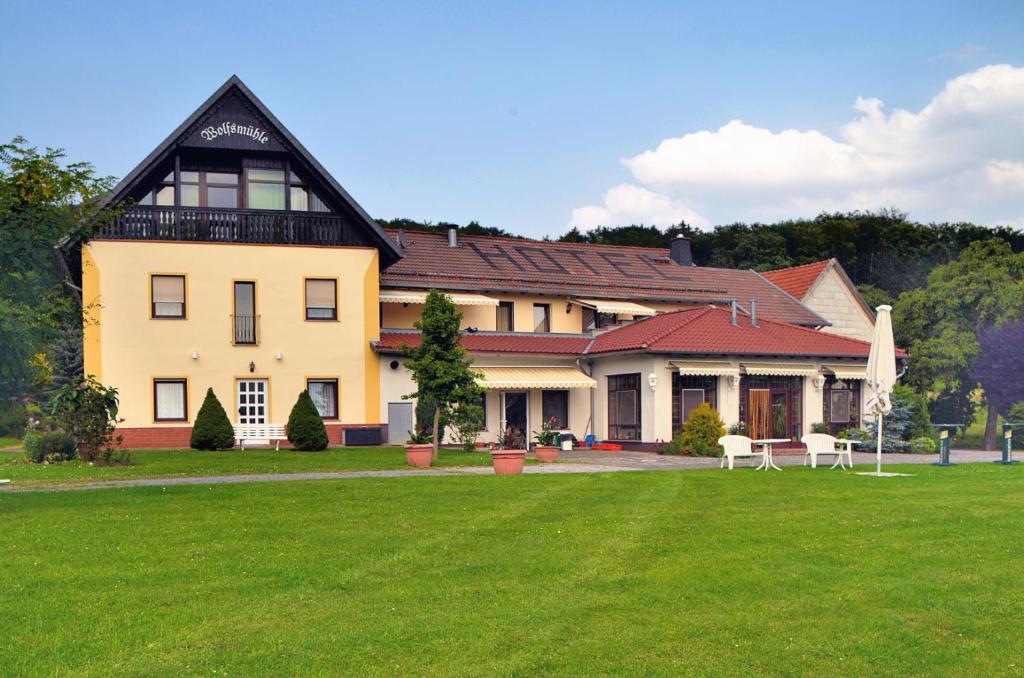 Ferienhotel Wolfsmuehle Rodishain ภายนอก รูปภาพ