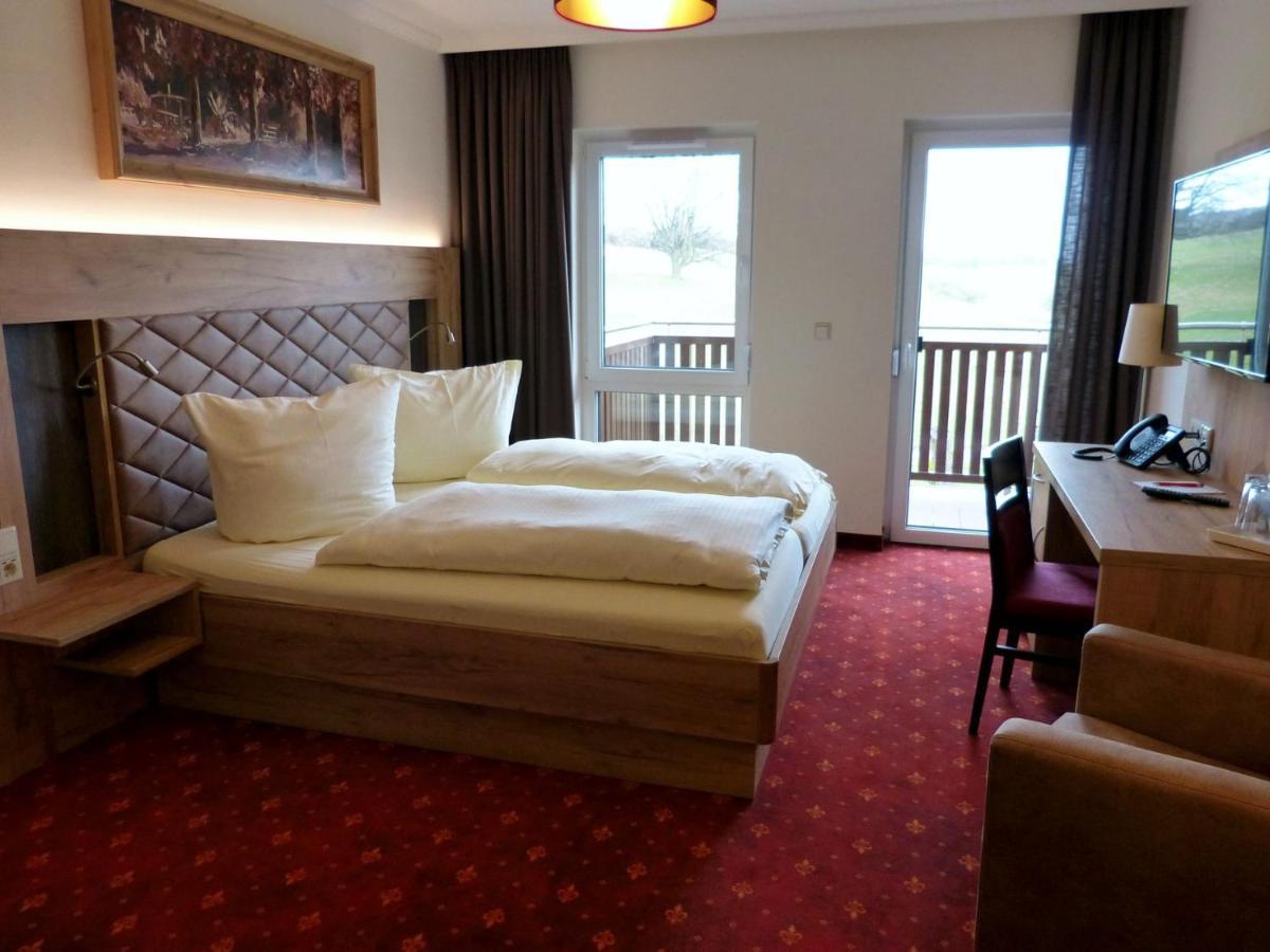 Ferienhotel Wolfsmuehle Rodishain ภายนอก รูปภาพ