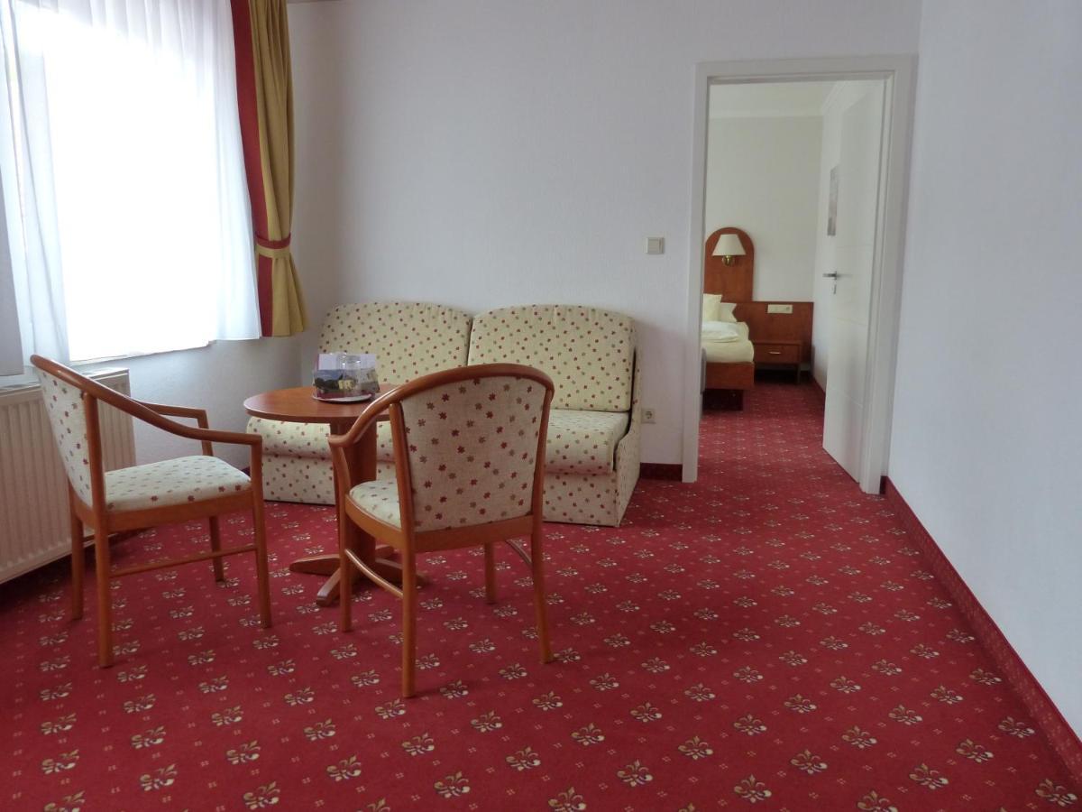 Ferienhotel Wolfsmuehle Rodishain ภายนอก รูปภาพ