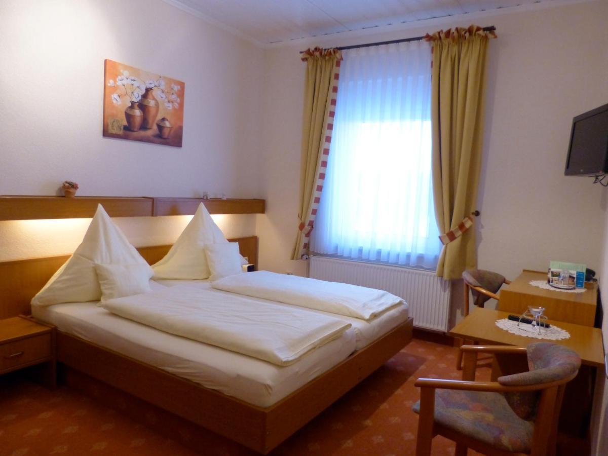 Ferienhotel Wolfsmuehle Rodishain ภายนอก รูปภาพ