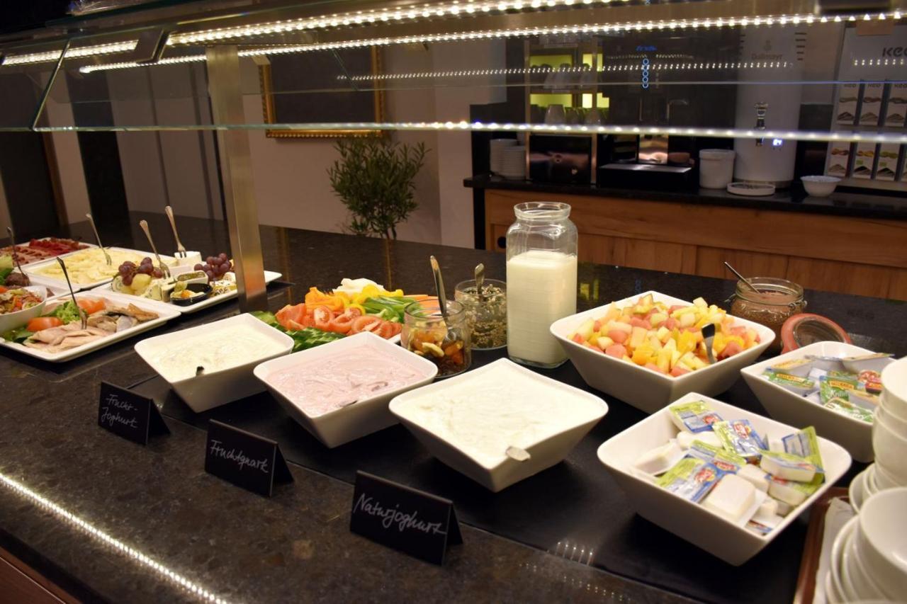 Ferienhotel Wolfsmuehle Rodishain ภายนอก รูปภาพ